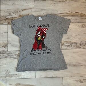 Funny Chicken Graphic Tee | Port & Company Women’s XL | Grey